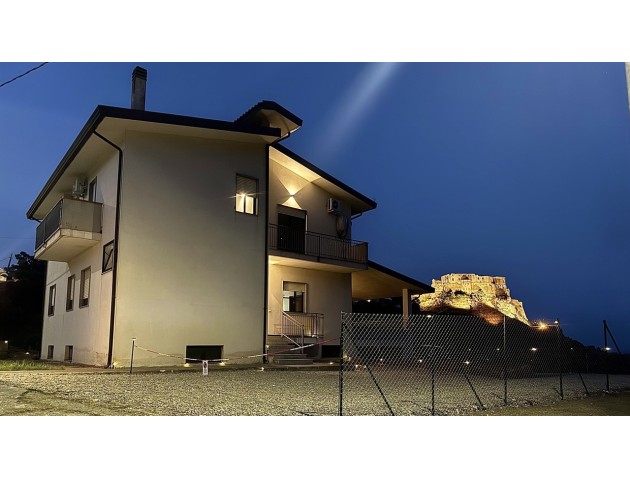 Appartamento per Famiglie a Rocca Imperiale Paese | Casa Poppi