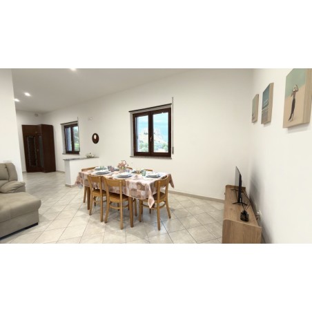 Appartamento per Famiglie a Rocca Imperiale Paese | Casa Poppi